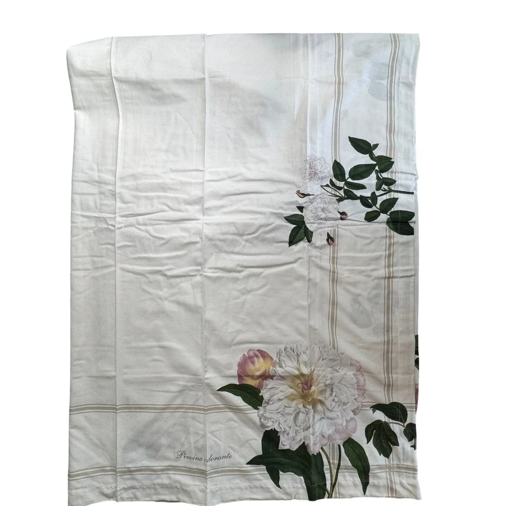 Williams-Sonoma Tablecloth 70x90 White Floral Peony Rose Cotton Cottagecore